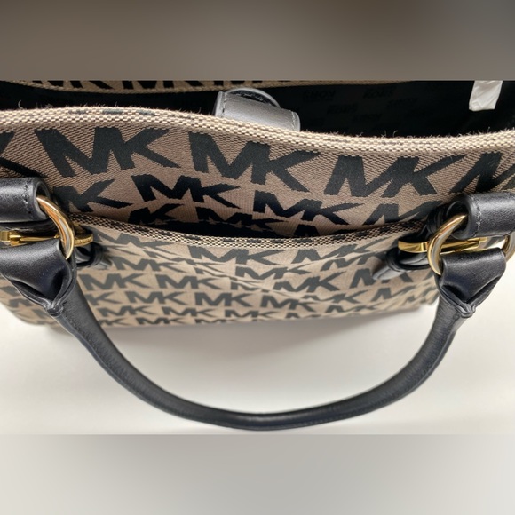 NWT Michael Michael Kors Jet Set Logo Work Bag - Picture 6 of 13